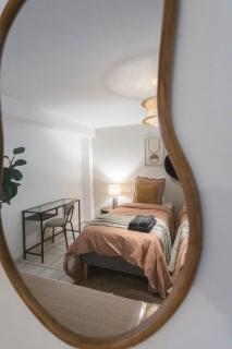 Loft Station Parking Video Projector near Tours - 9