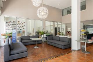 Ratchadamnoen Residence - 7