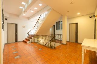 Ratchadamnoen Residence - 1
