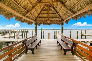 Island Whispers Hideaway - 7