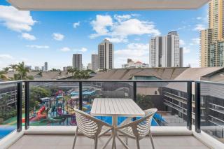 A Family Friendly 2 Bedroom Apt in Surfers Paradise - 4