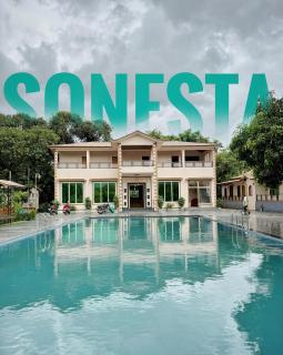 Sonesta Resort & Banquets - 3