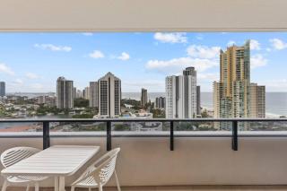 A Stunning Ocean Views 2 Bedroom Apartment - 8