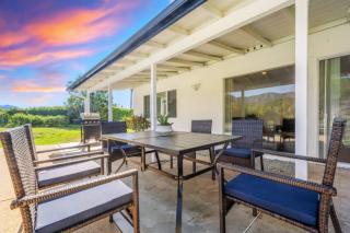 Wexford Hills Poolside Haven Backyard, BBQ - 0