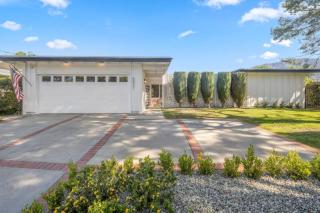 Wexford Hills Poolside Haven Backyard, BBQ - 1