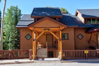 Eagle Point Ski Resort 10 Wooded Ridge Condos - 9