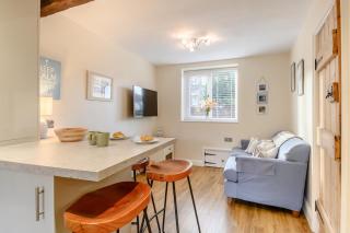 Mill Pond Cottage - 2