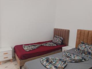 Jamila 3 - 4