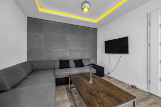 11th Floor Center Apartment - 57m2, Two Bedrooms - by Rentujemy - 0