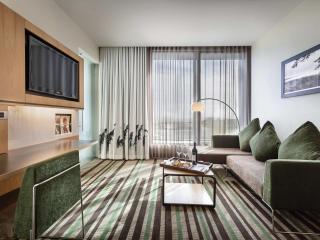 Novotel Auckland Airport - 6