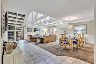 536 Queen's Grant - 5