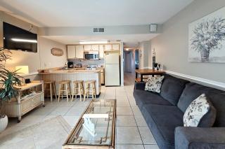 Sunglow Resort Condo Unit #707 - 7