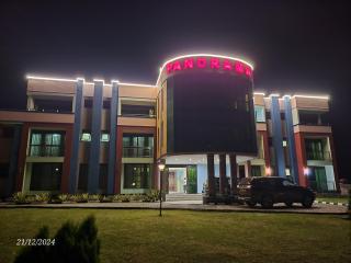 Panorama Kyenjojo Hotel - 1