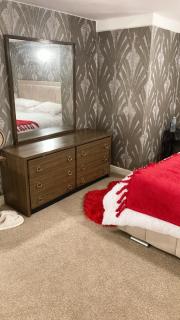 Chic & Central Liverpool Flat - 1