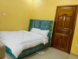 EL-J Homes - 8
