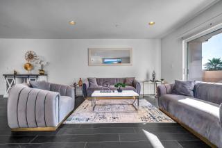 Amazing & Spacious in Heart of Santa Monica- Easy Access to ALL Tourist attractions - 9