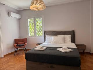 Areos Seaside Apartment - 8