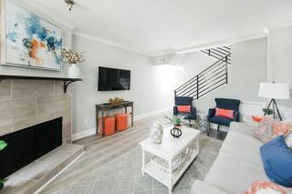Lynwood Collection on Forsyth 14A by Lucky Savannah - 7