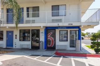 Motel 6 Bakersfield, CA - Convention Center - 0
