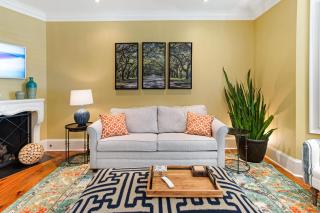 Villa on Broughton Main + Carriage by Lucky Savannah - 3