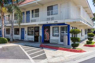 Motel 6 Bakersfield, CA - Convention Center - 2