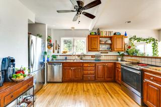 Trail Access, Hot Tub Lakefront Boulder Retreat! - 4