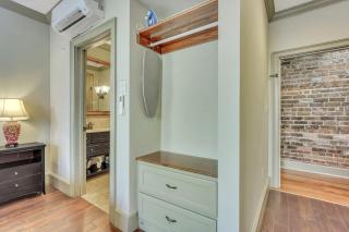 McDonough's Inn Unit 1 by Lucky Savannah - 3