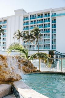 Jupiter Beach Resort & Spa - 2
