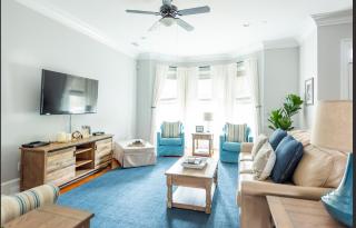 Chateau on Tattnall by Lucky Savannah - 7