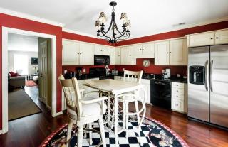 Forsyth Place by Lucky Savannah - 6