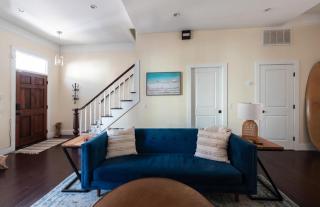 East Park Bungalow by Lucky Savannah - 8