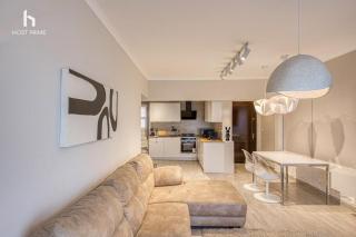 Host Prime Grand Apartment - 3