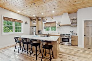 River Rock Cottage - 1