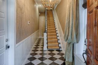 Chateau on Charlton by Lucky Savannah - 8