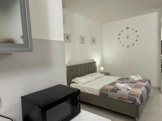 I Giardini Seaside Apartments - 2