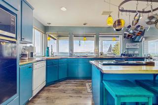 Dream Boat Annie - Entire Home - 2