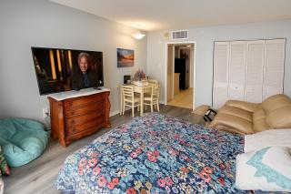 Camelot By Sea Great 2-Br direct Oceanfront Condo near Broadwalk - 8