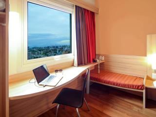 ibis Santiago Providencia - 3