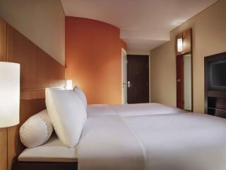 Ibis Surabaya City Center - 1