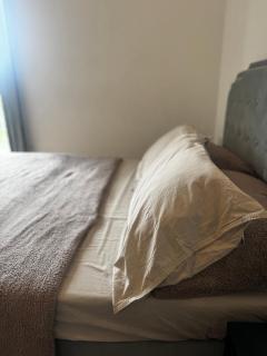 1 Bed Flat Excel, IFS clouds, 02 arena, city Airport, Custom House - 9