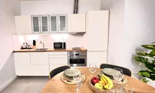 Beachside Getaway by Las Canteras Rooftop Terrace - 4