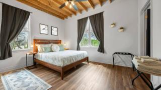 5-Star 2BR: Comfy, SuperHost Hospitality - 9