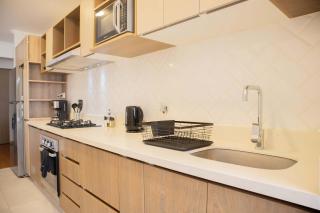 Inviting 2BR Balcony in Miraflores - 5