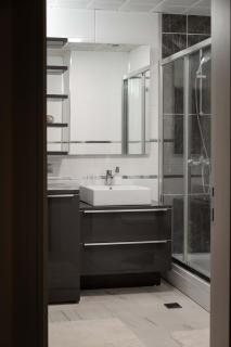Golden-Hour Loft 35F Sunset Views Free Parking - 4