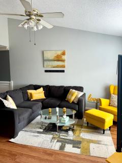 Perfect townhouse for visits to Tally - 8