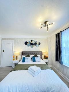 Hyde Park Corner Beautiful Family Apartment - 5