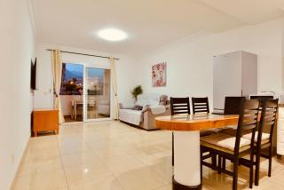 central in Los Cristianos Balcony and beach on foot - 4