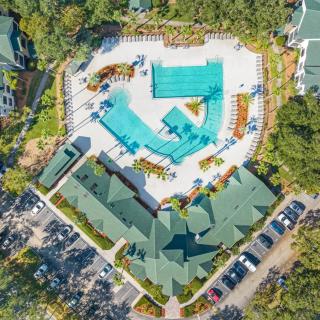 Long Term Stays Allowed Gym & Pool - 9
