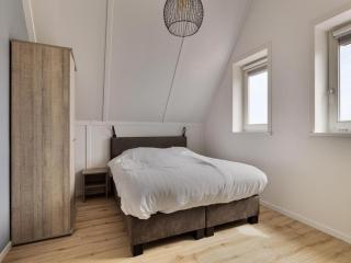 Vacation Home Zeeland by Oosterschelde Park, cleaning included - 1