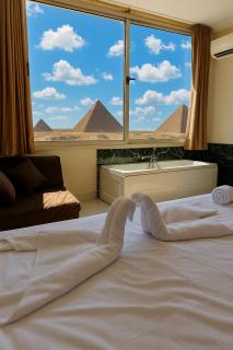 2BR Three Pyramids & Sphinx View Apartment - 0